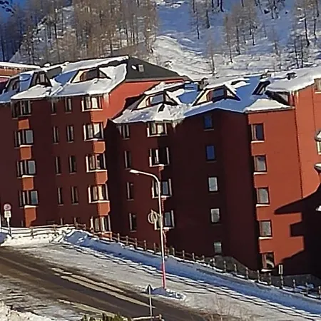 Apartmán Tana Della Marmotta - Renovated, In Out, Turkish Bath, Garage, Storage *