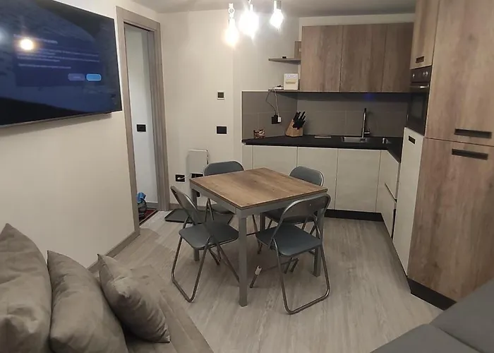 Tana Della Marmotta - Renovated, In Out, Turkish Bath, Garage, Storage Breuil-Cervinia